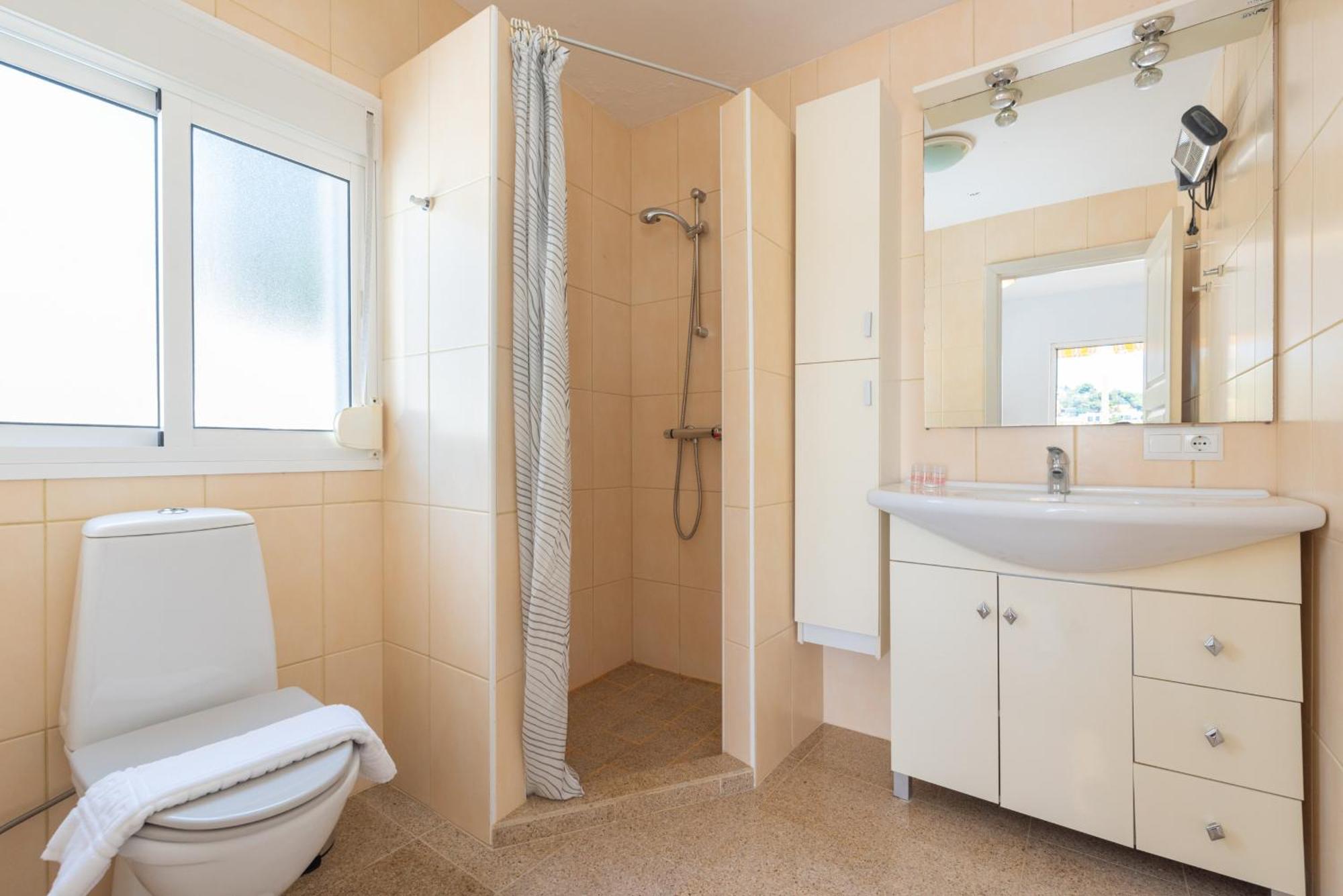 Torremuelle Grande - 4 Bedroom With Private Pool Benalmadena
