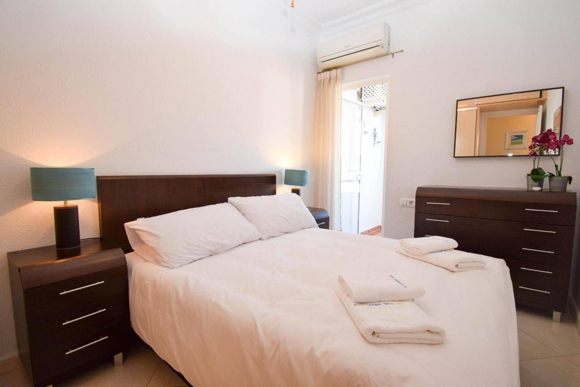 Ref 291 Con Terraza Y Piscina Cerca De La Playa *