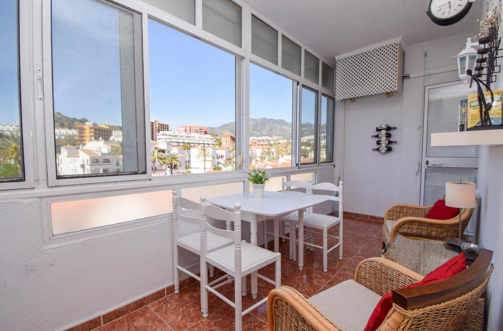 Apartment Ref 291 Con Terraza Y Piscina Cerca De La Playa