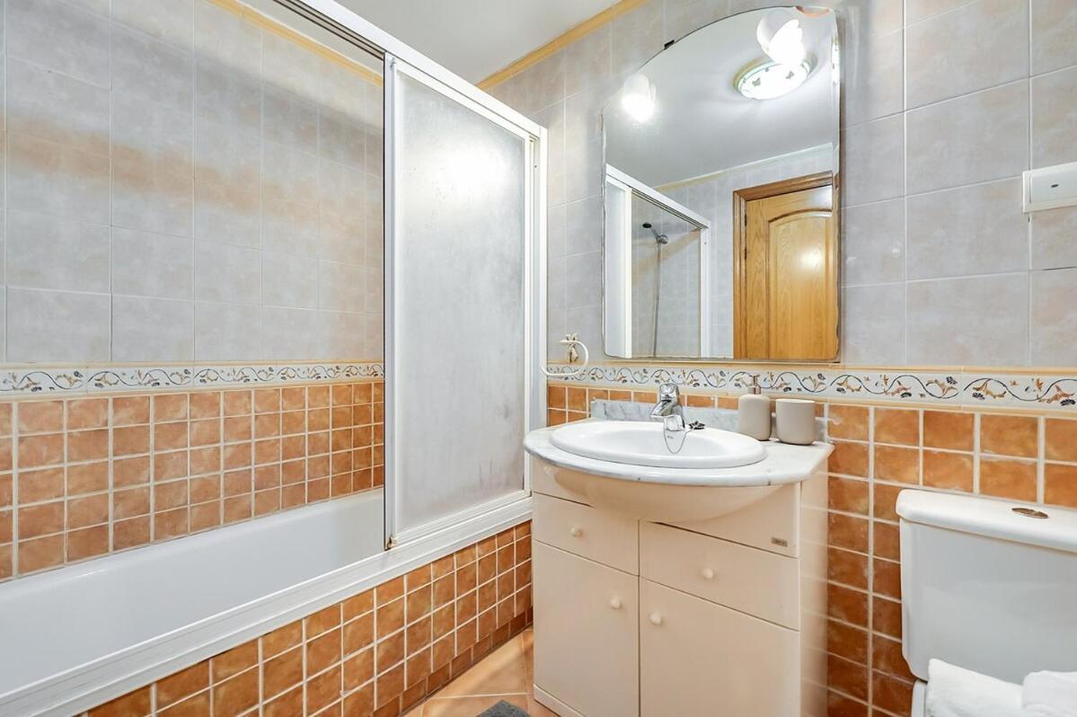 Lxr Coloso 2hab Vistas Al Mar Apartamento Benalmádena