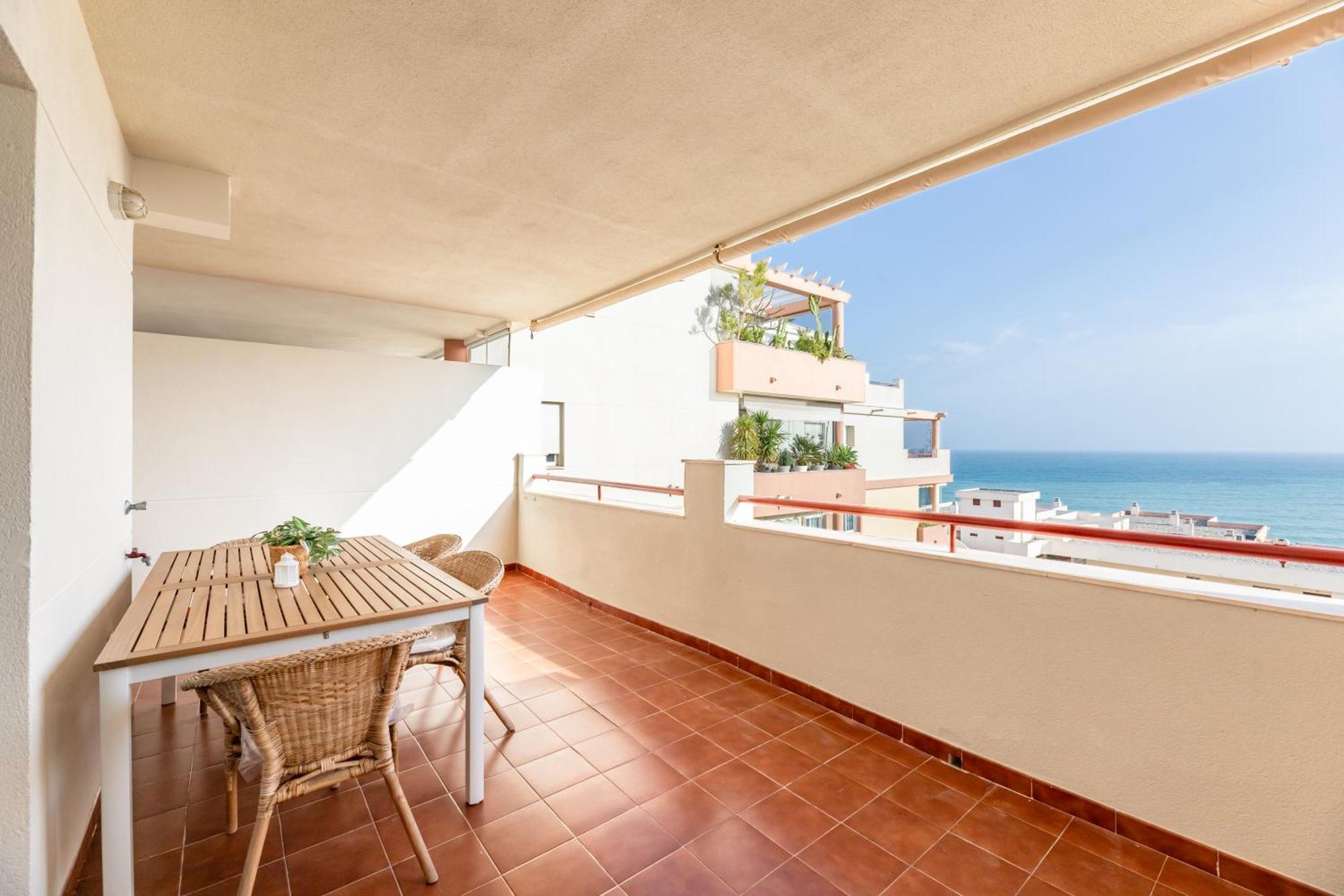Vb Ave Marina Front Seaviews 2br * Benalmadena