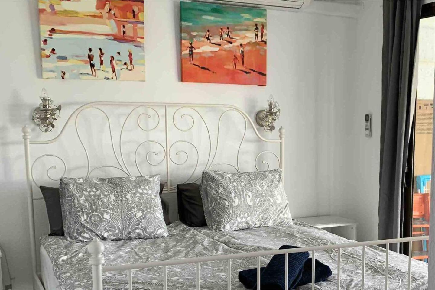 Stunning 50 Meters From The Sea Apartment *