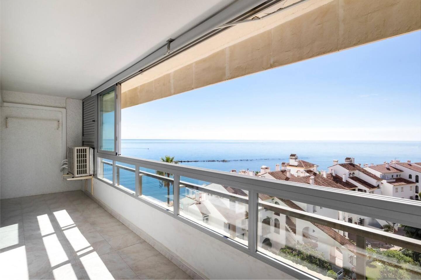 Apartment Stunning 50 Meters From The Sea *