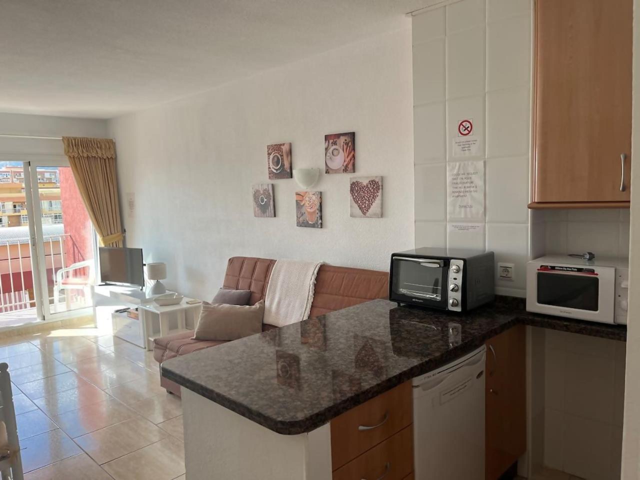 Apartment Panoramic Views Cozy Center