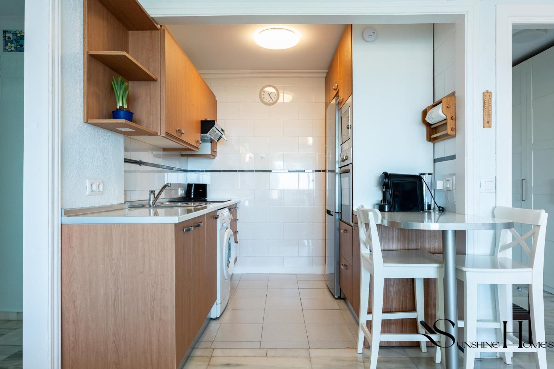 Apartment Marvelous Views, Pools, Steps To The Beach! Benalmadena