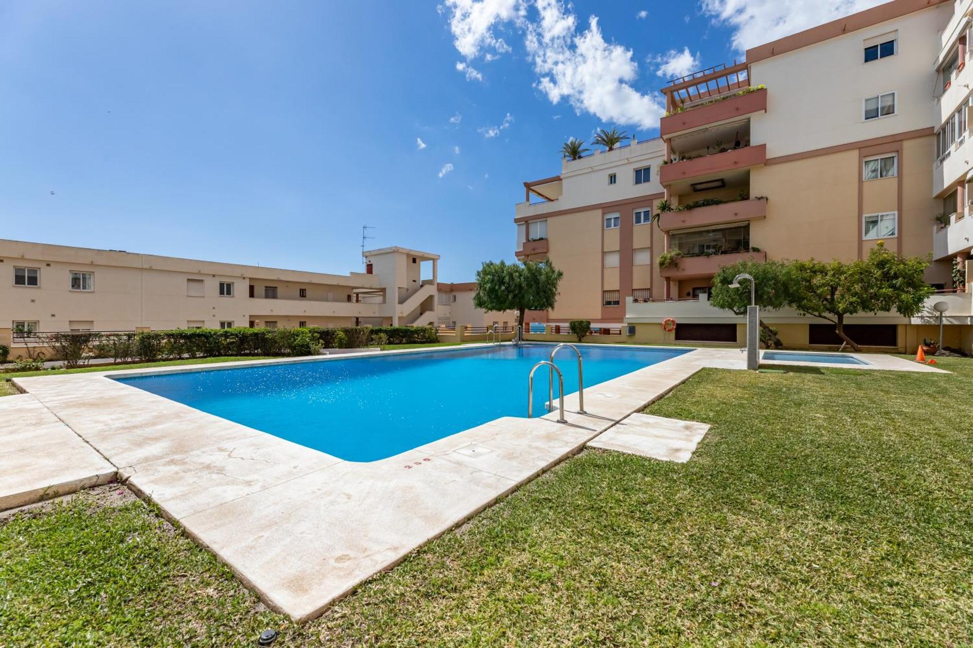 Vb Ave Marina Front Seaviews 2br Apartment *