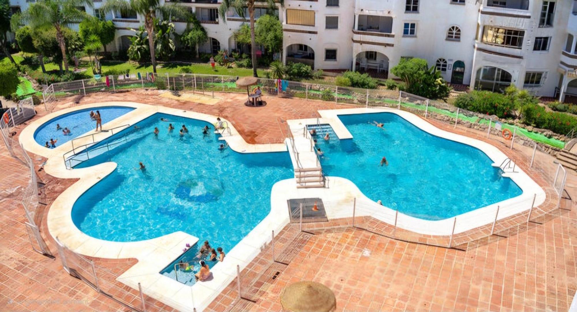 2 Bedroom Appartement *