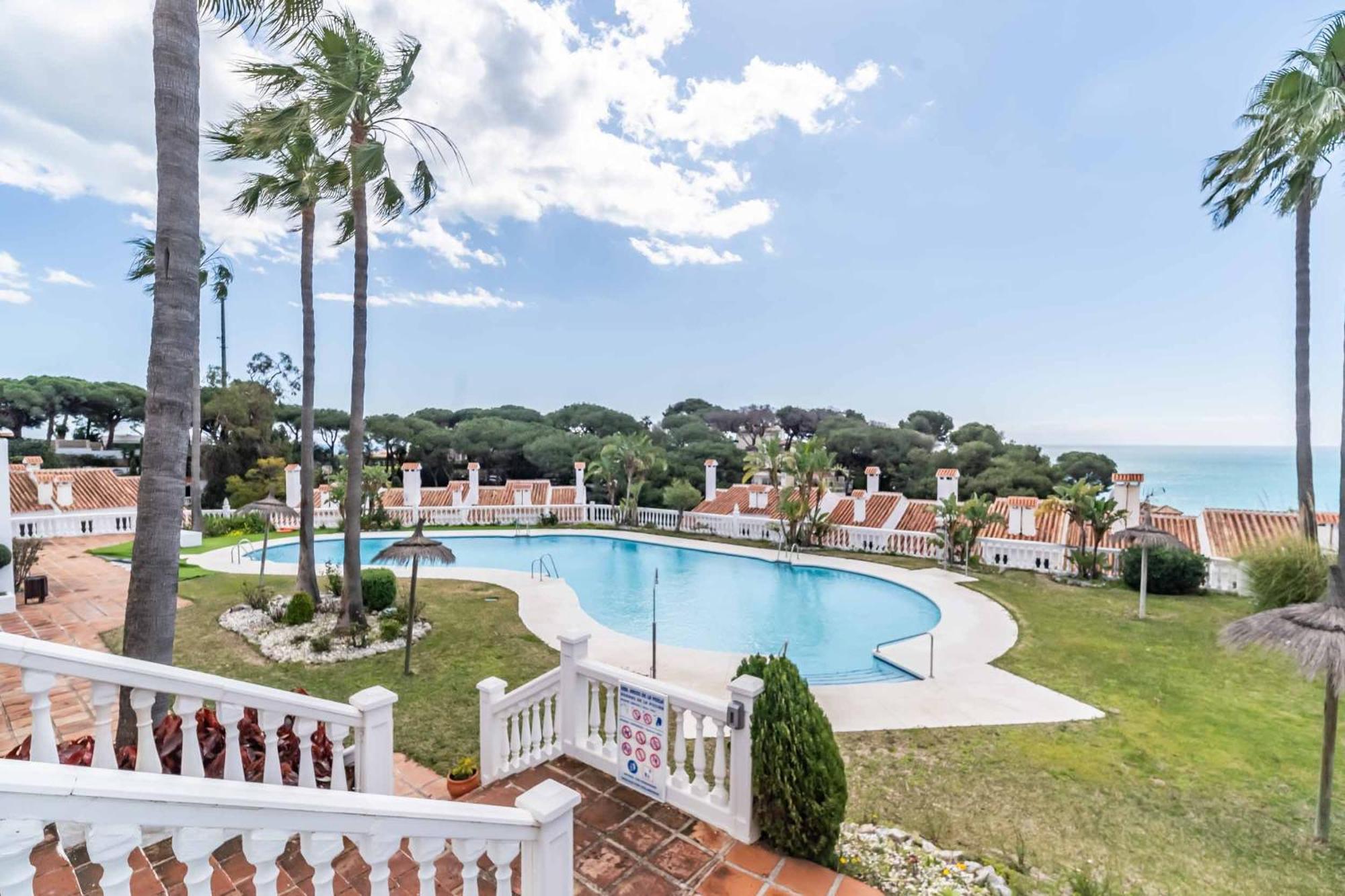 128 - Beautiful Townhouse With Pool, * Benalmadena