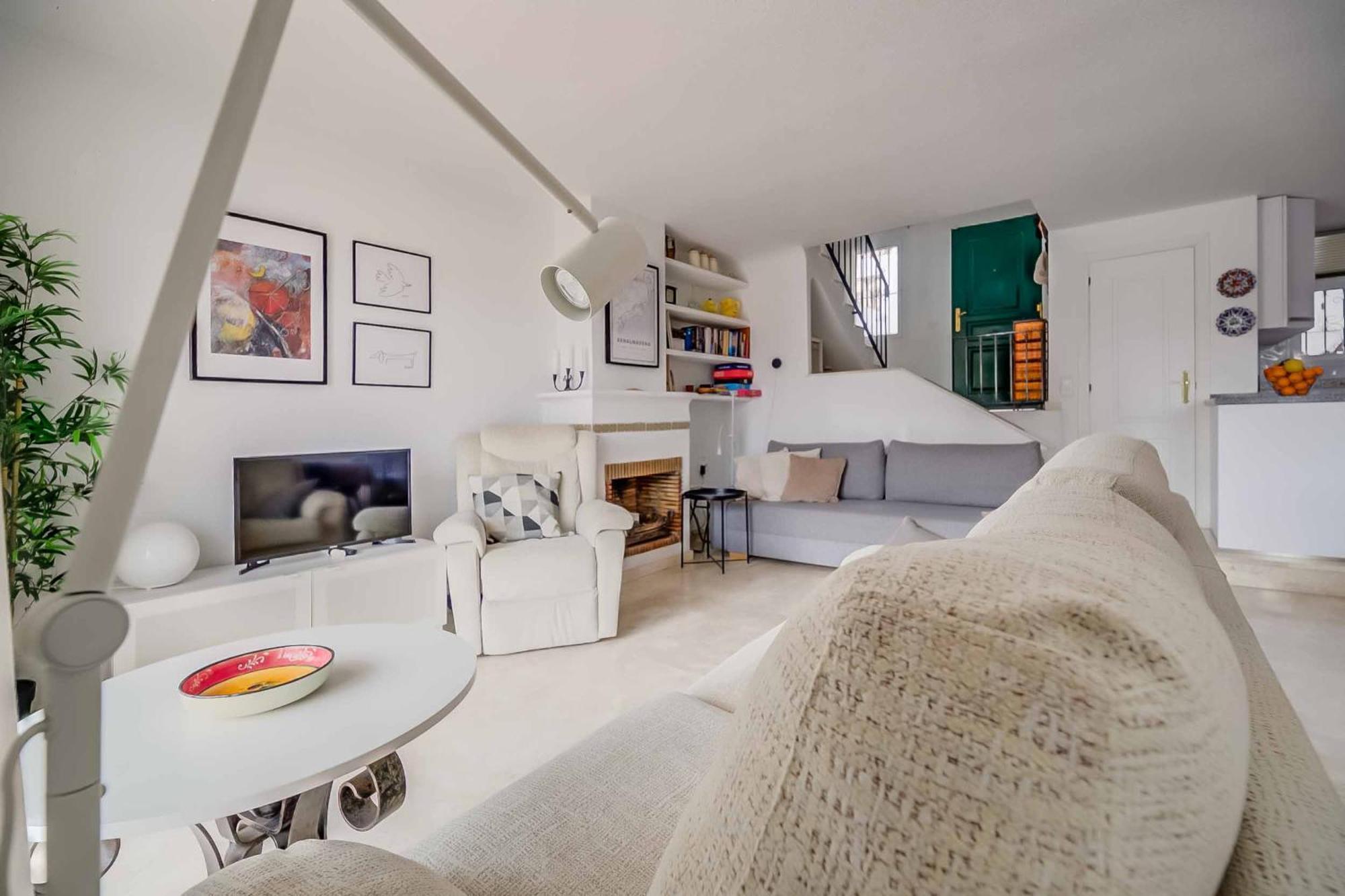128 - Beautiful Townhouse With Pool, Apartment Benalmadena