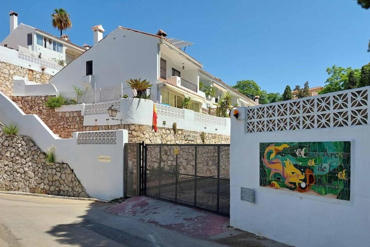 128 - Beautiful Townhouse With Pool, Apartment Benalmadena