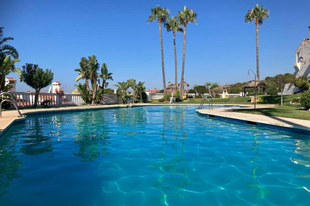 128 - Beautiful Townhouse With Pool, * Benalmadena
