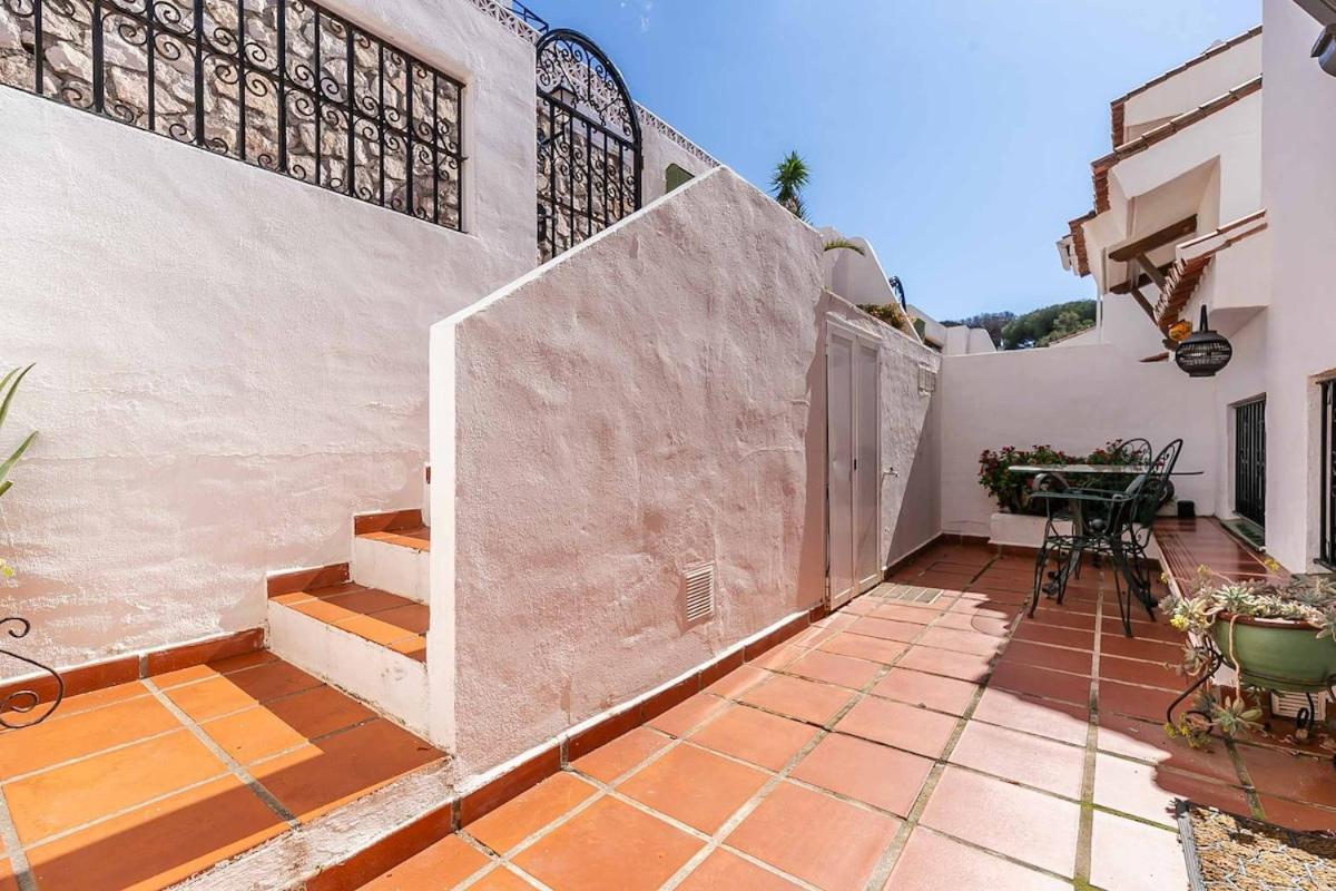 Apartment 128 - Beautiful Townhouse With Pool, *