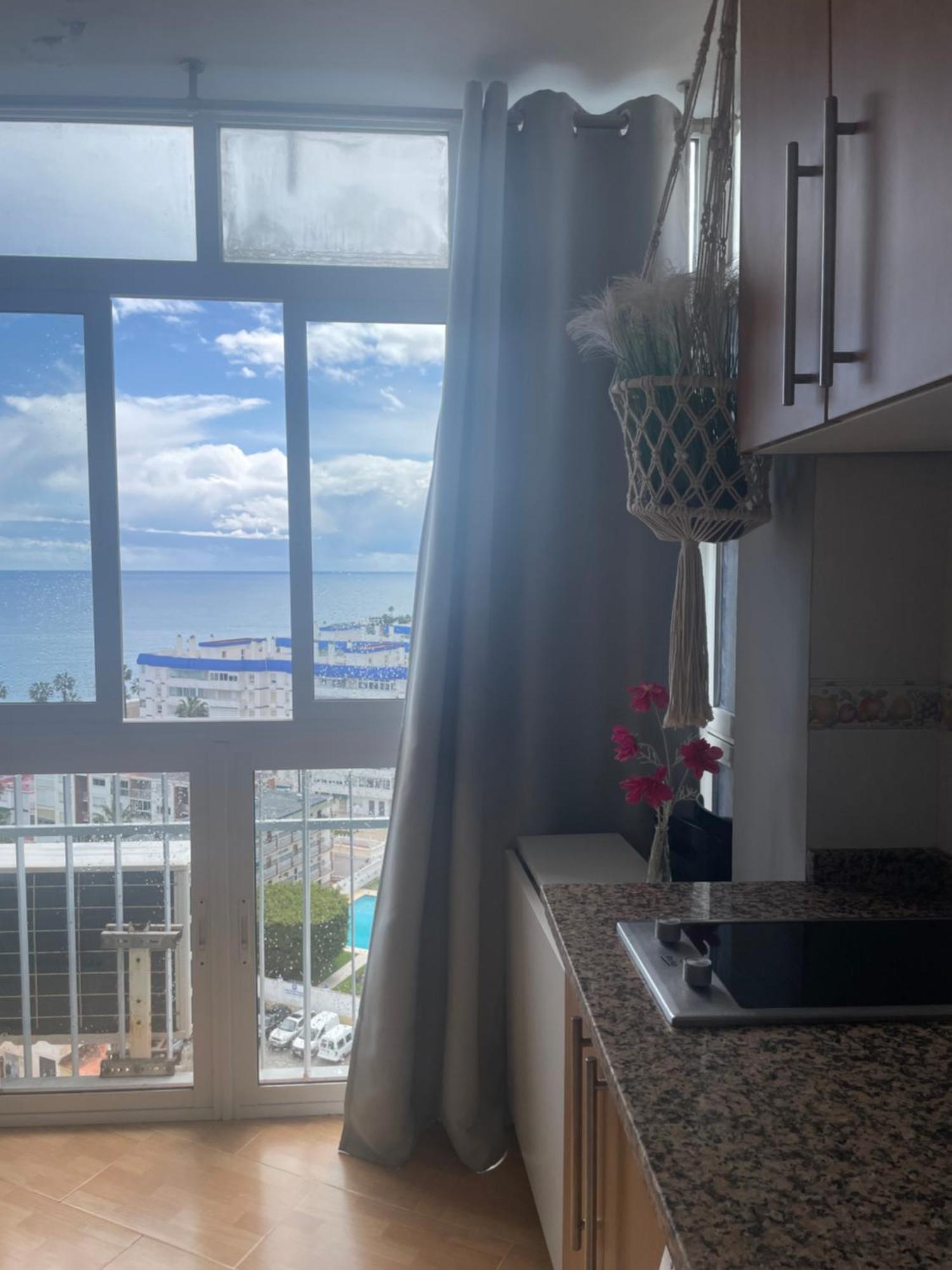 Bed and breakfast ,apartamento-estudio Primera Línea De Playa *