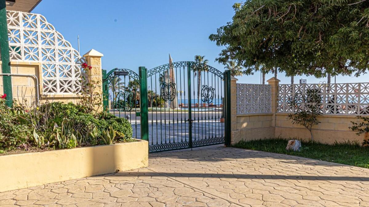 Apartment 1st Line With Wonderful Sea Views Benalmadena