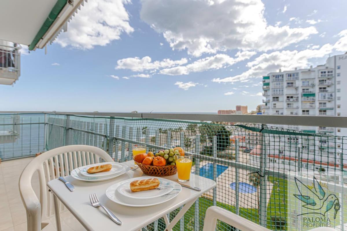 1st Line With Wonderful Sea Views *