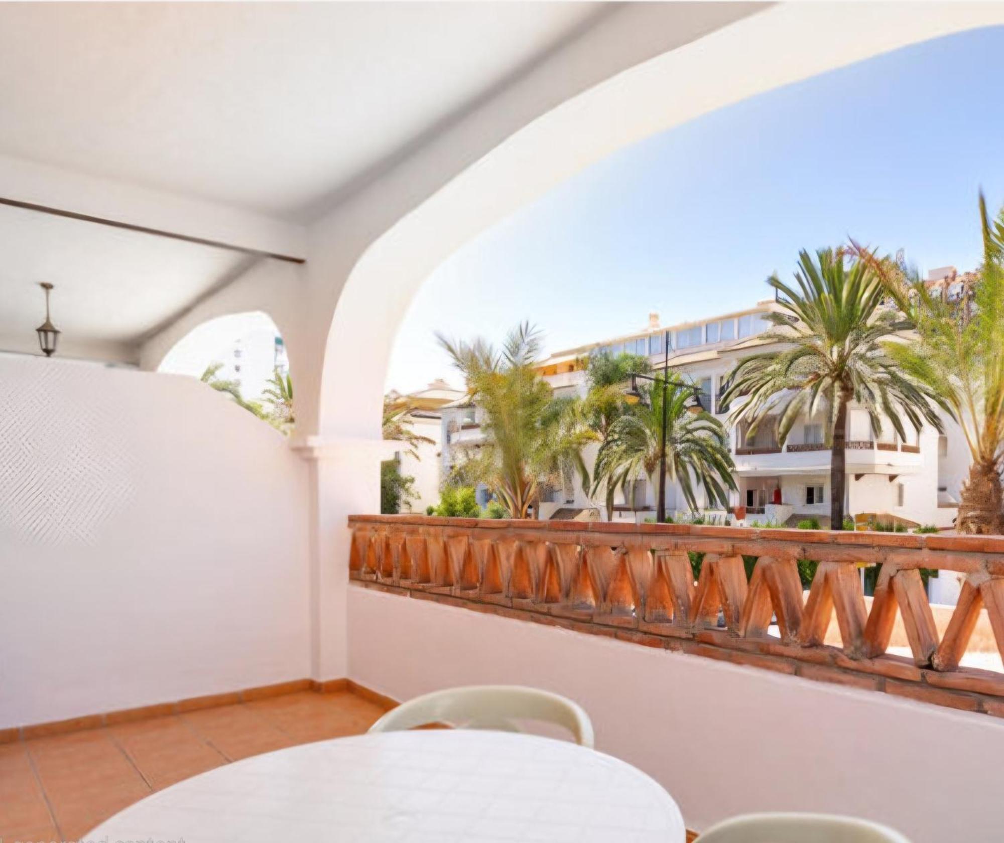 2 Bedroom Appartement Benalmádena