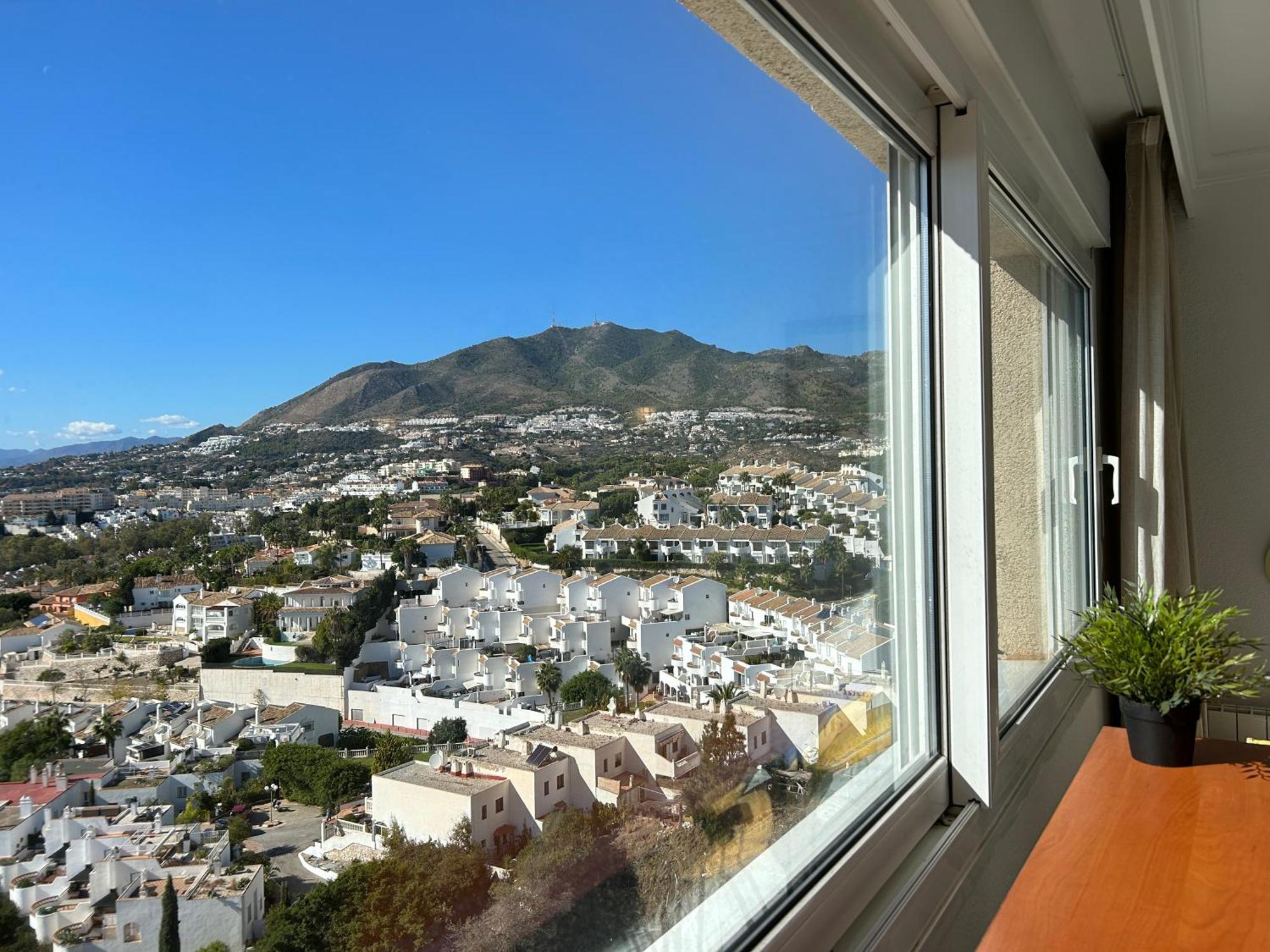 Apartment Sea View Apartment Close To The Beach Benalmadena