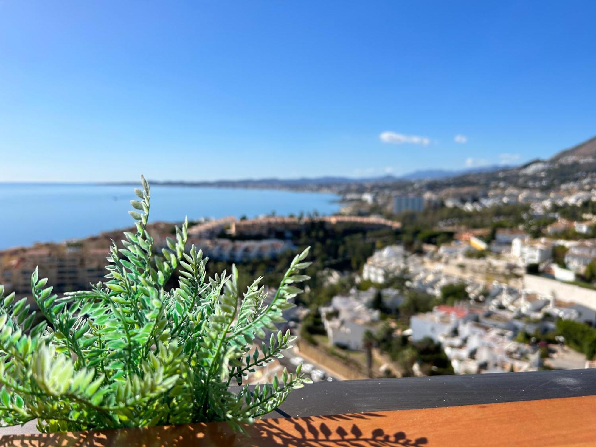 Apartment Sea View Close To The