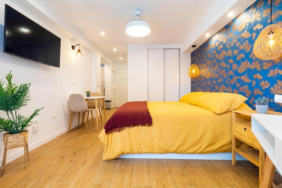 1st Line Beachfront With Direct Access To * Benalmadena