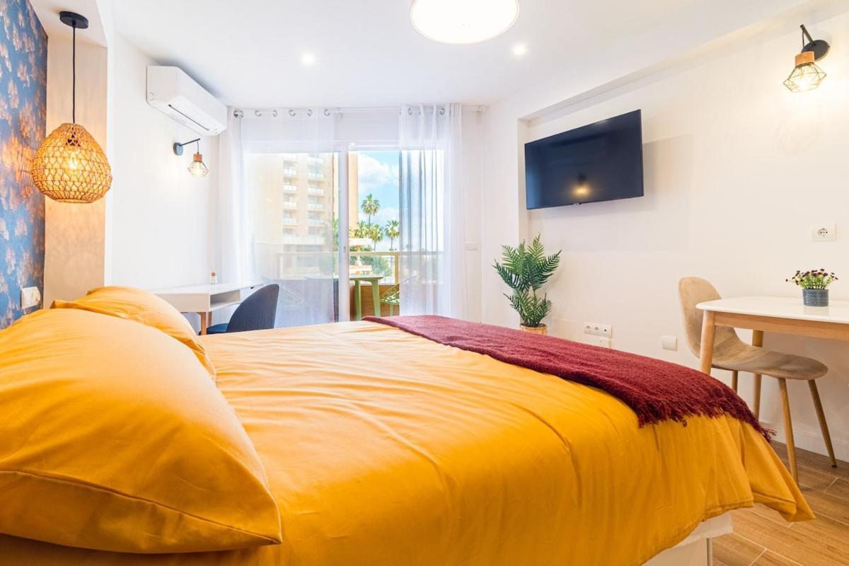 1st Line Beachfront With Direct Access To Apartment