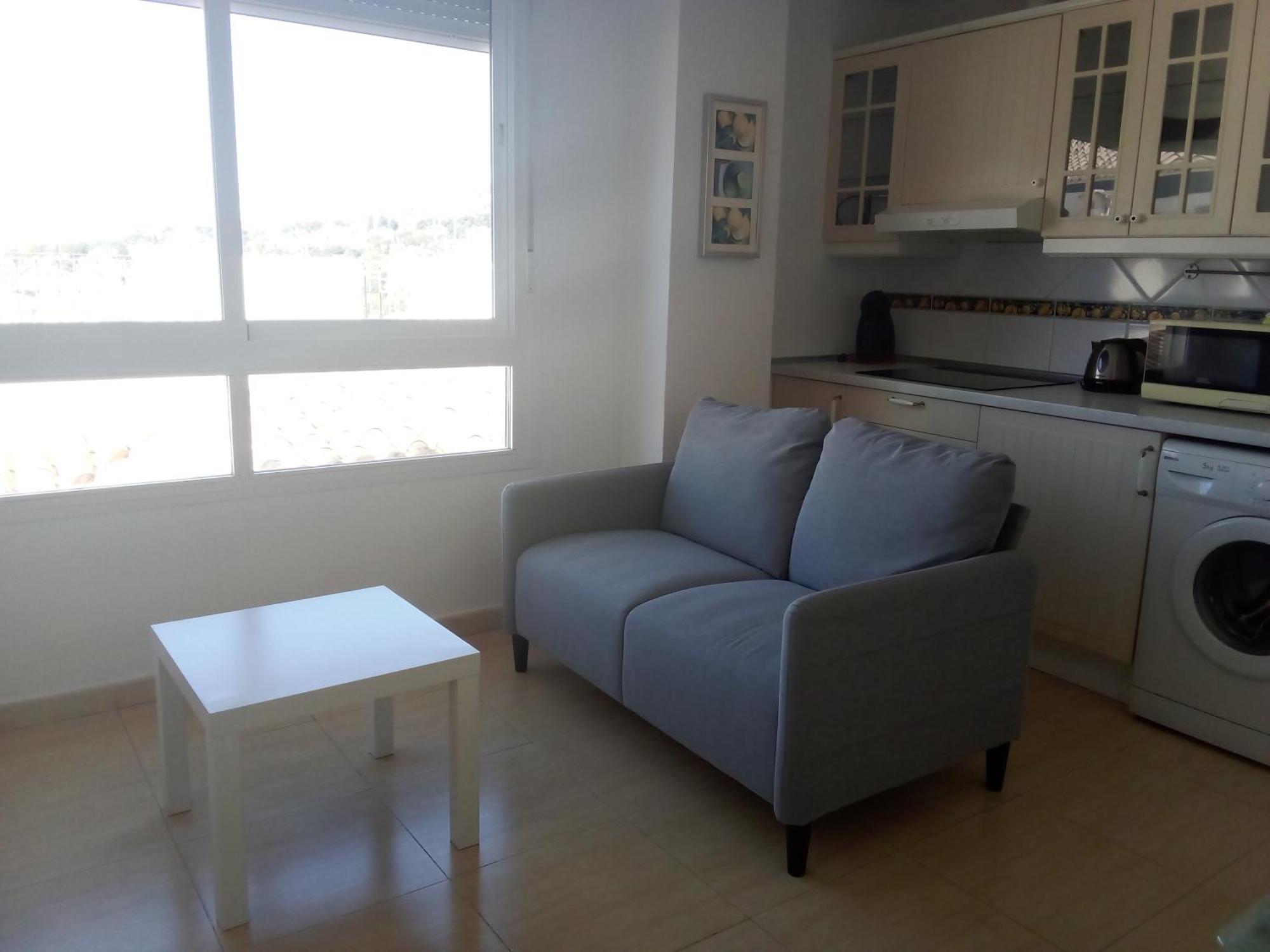 De 1 En Calle Vela Benalmádena