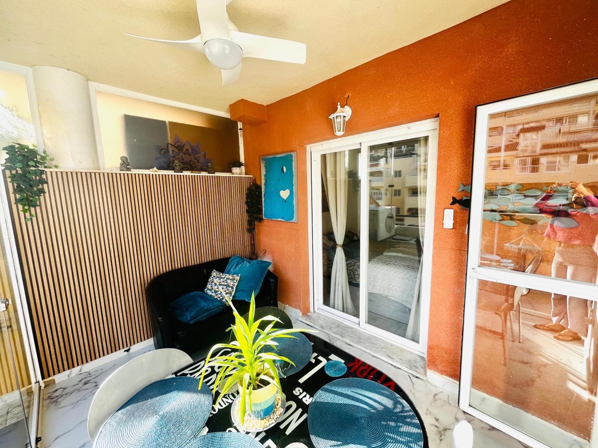 Piso En Zona Tranquila De - Torrequebrada Golf Benalmadena