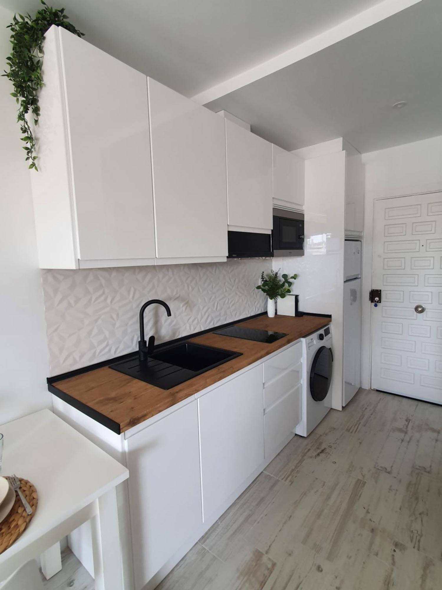 Benalbeach Playa Apartment