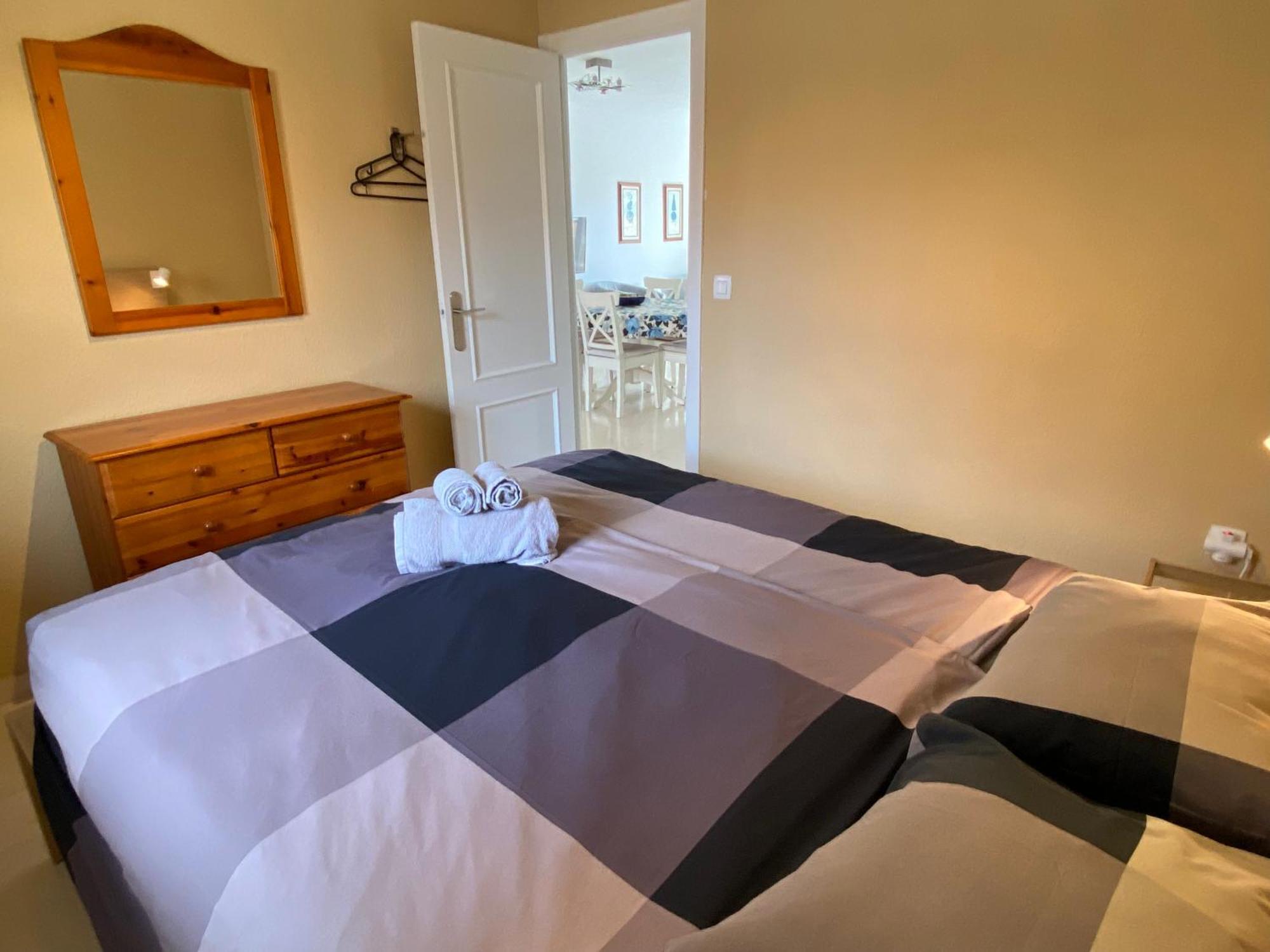 3 Bedroom Penthouse Close By Parque De La Paloma Apartment