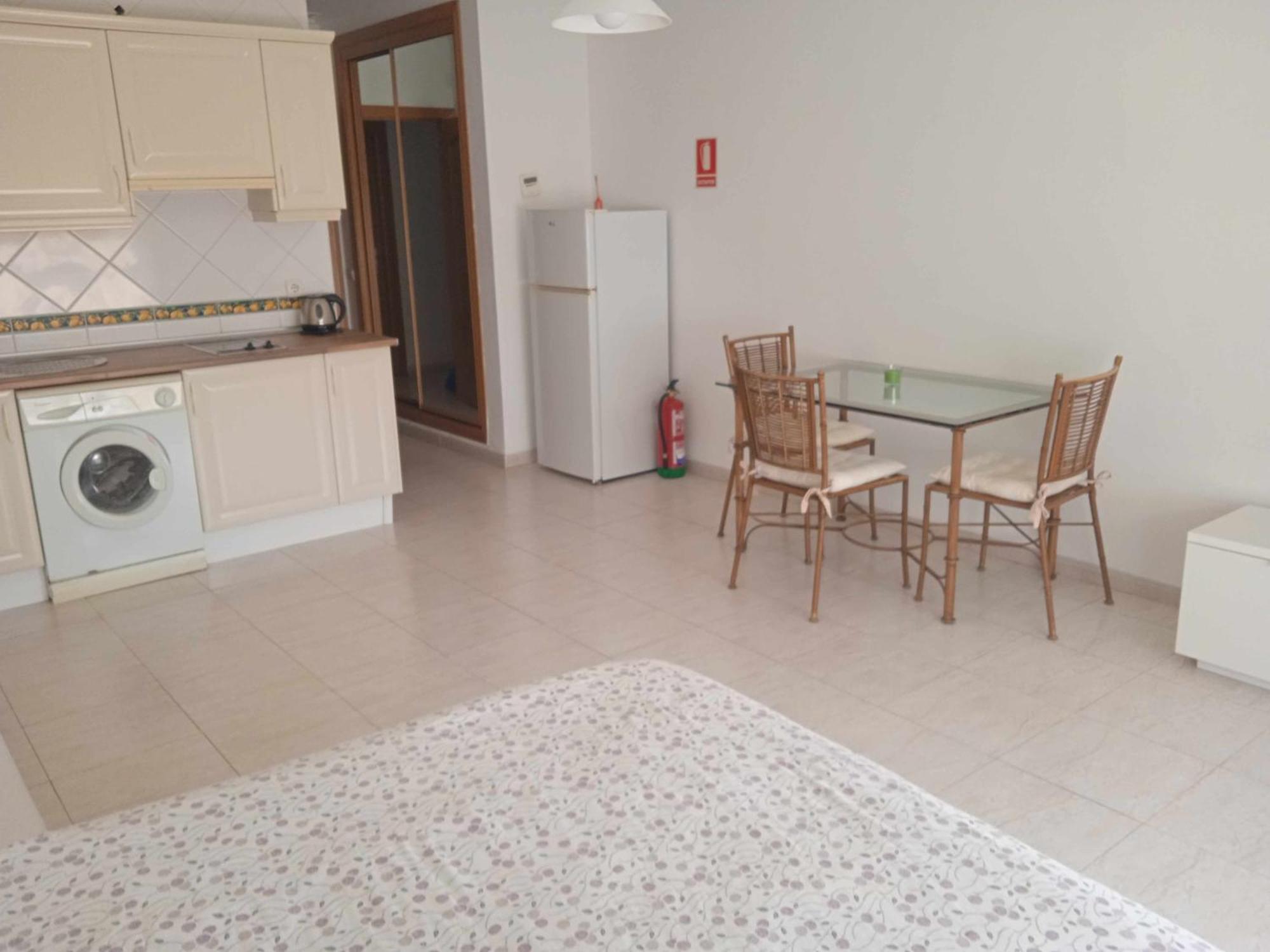 Coqueto Estudio En Calle Vela Appartement