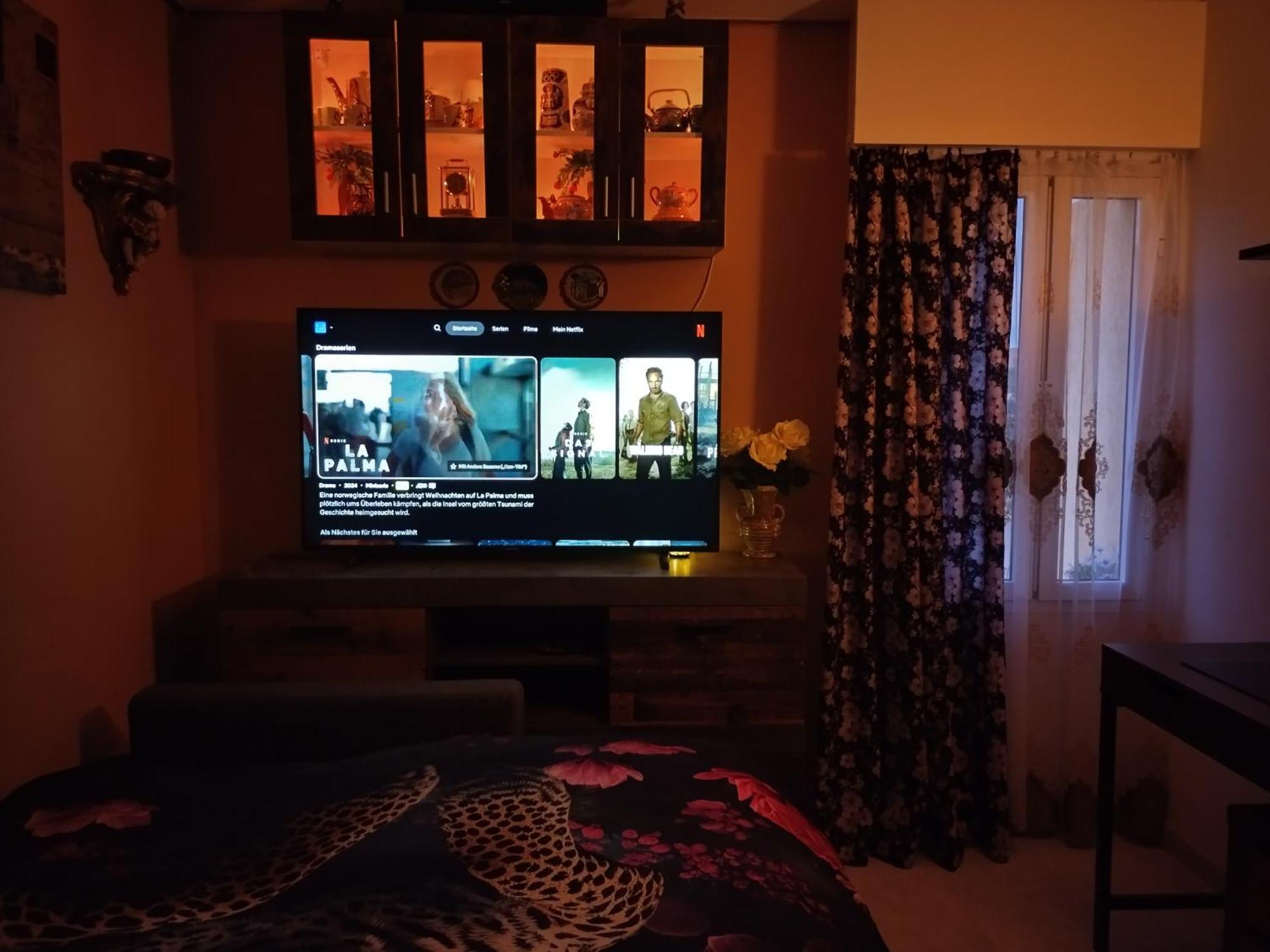 Helena Apartment *