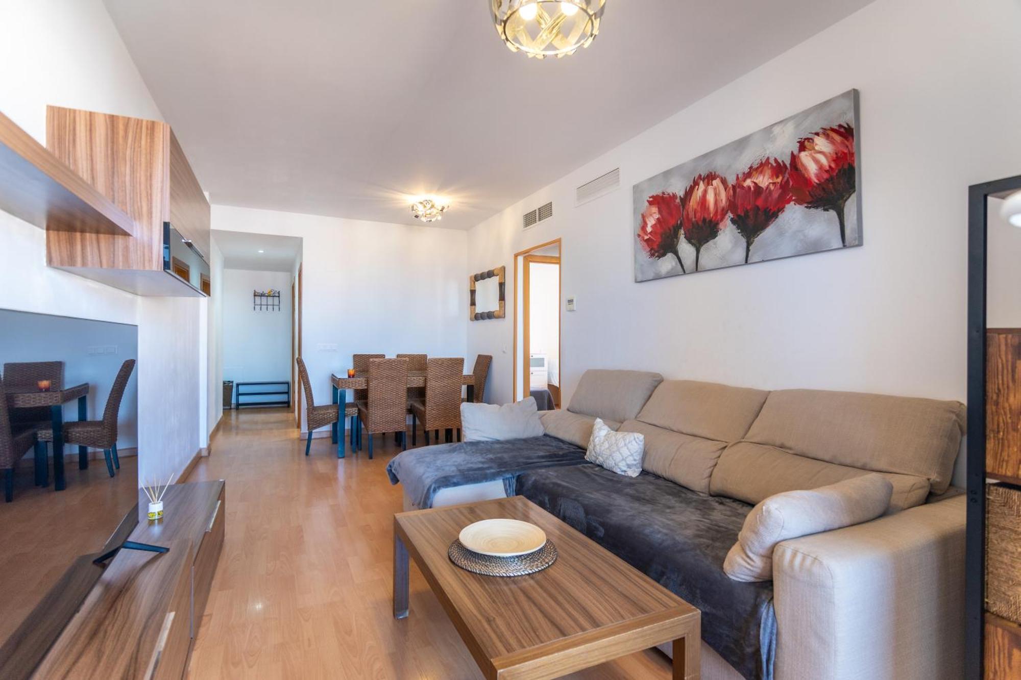 Cozy With Sea Views In