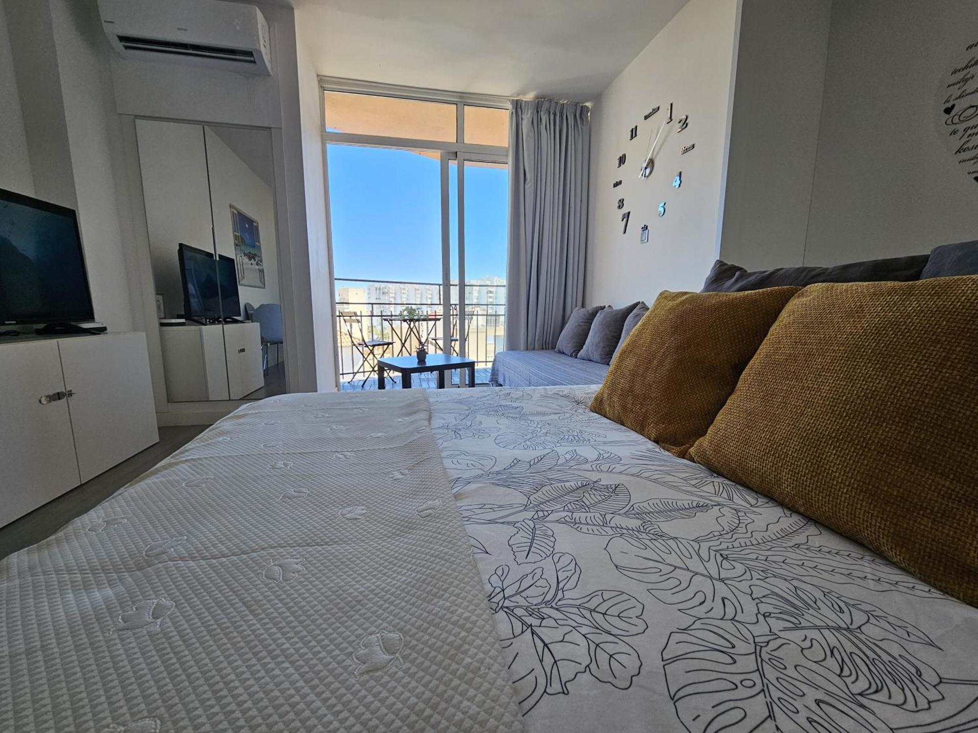 Fantastico Estudio Amplia Terraza Y Vistas Al Mar Apartamento