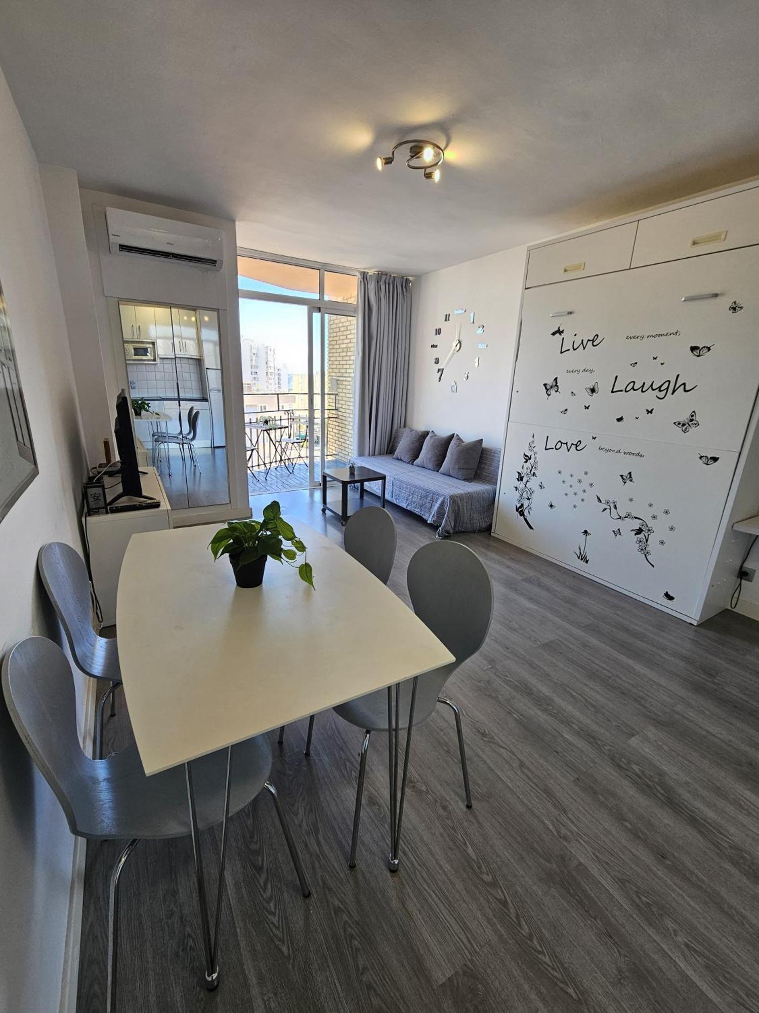 Fantastico Estudio Amplia Terraza Y Vistas Al Mar * Benalmádena