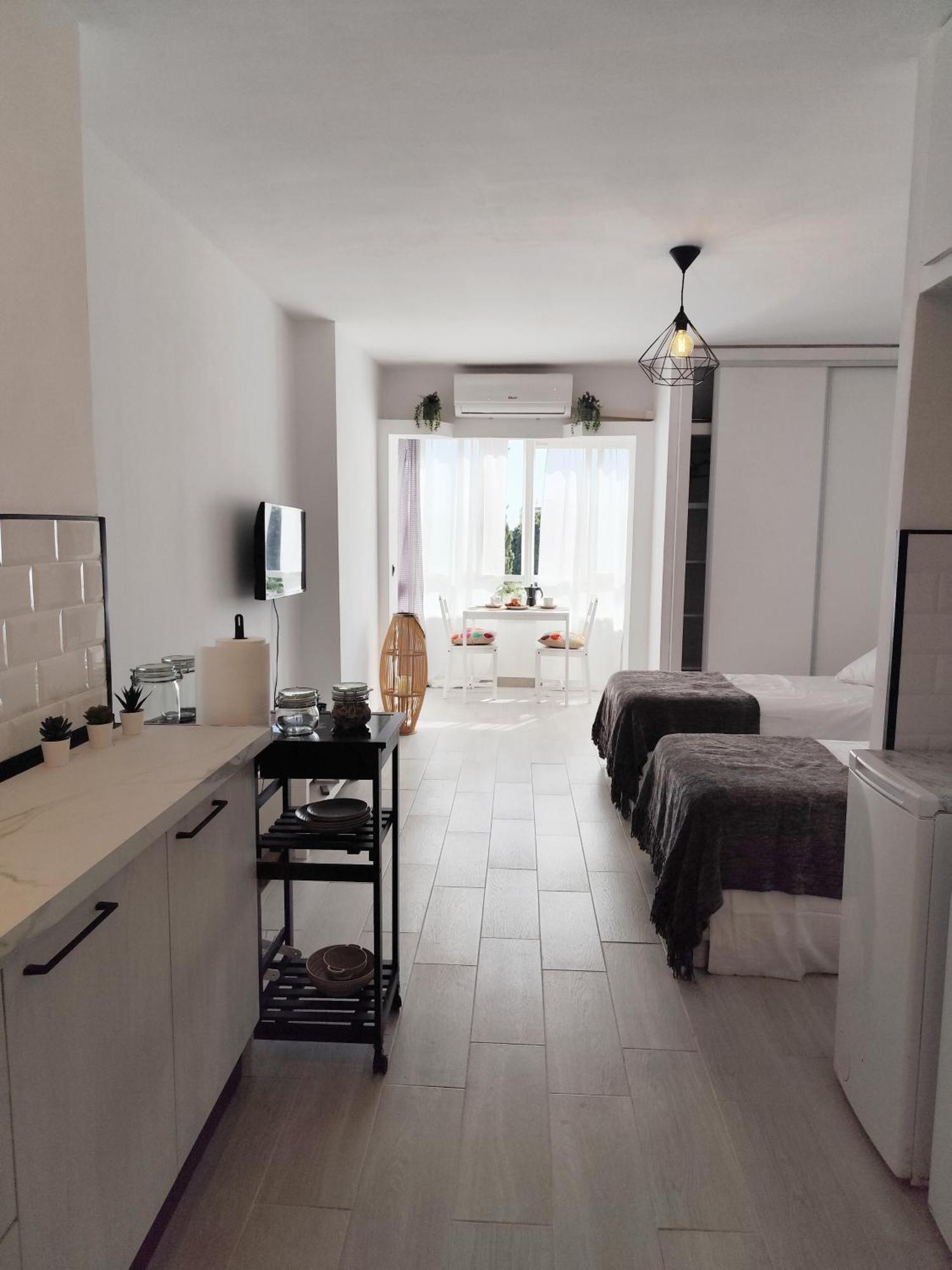 Alma Apartment *