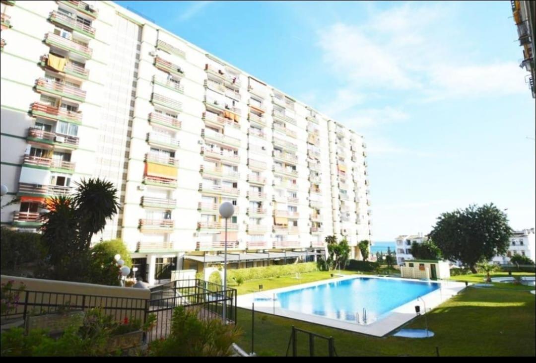 Evans Realty Bz Estudio & Piscina & Centro & Playa * Benalmadena
