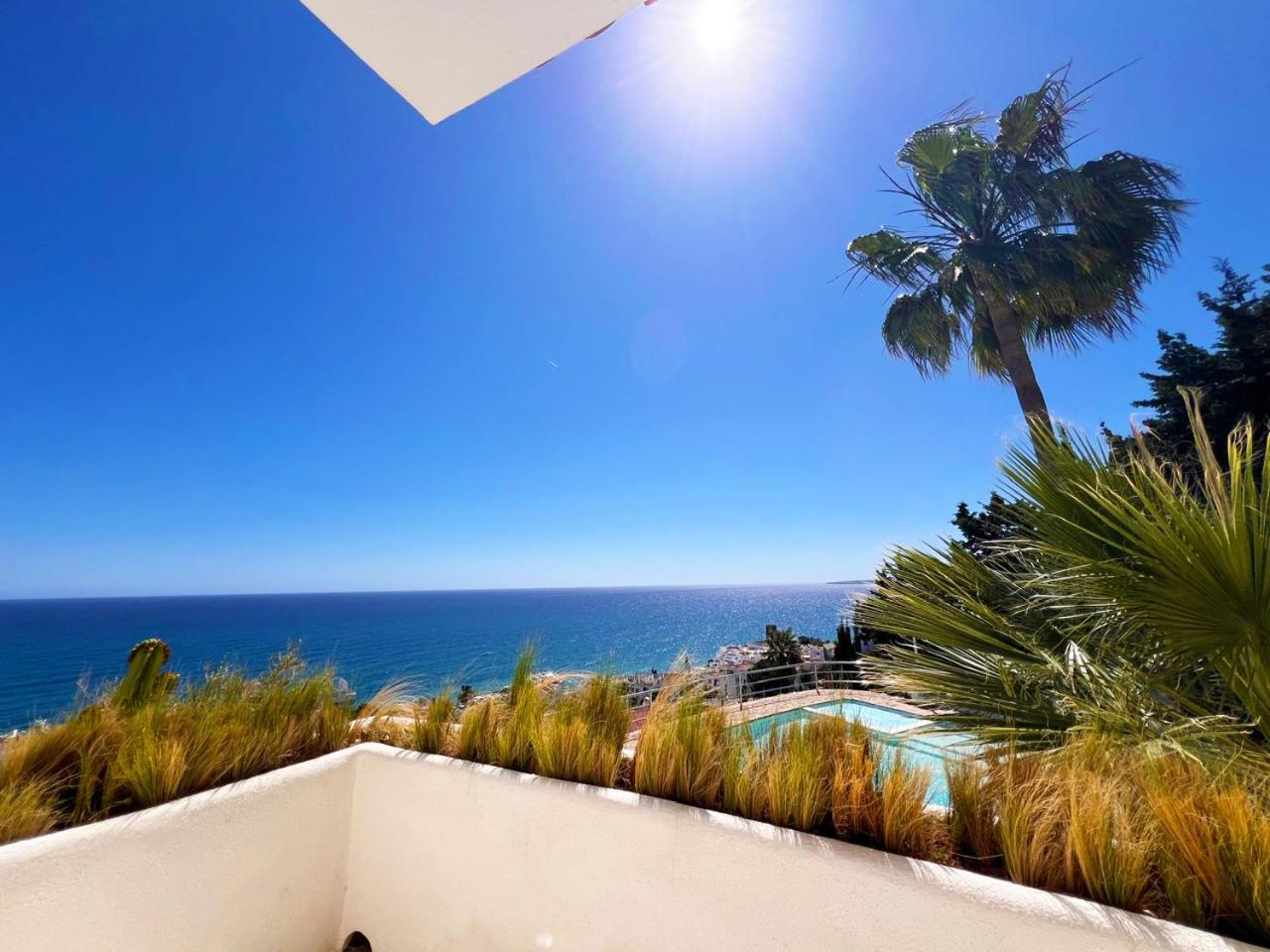 R7- Luxury With Ocean Views