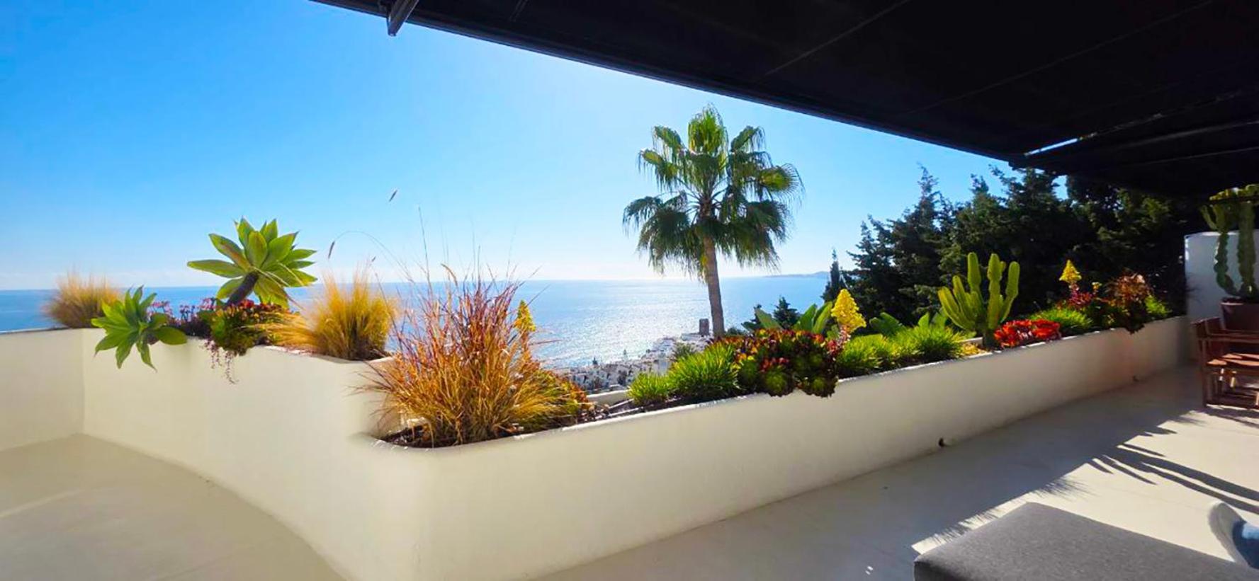 R7- Luxury With Ocean Views