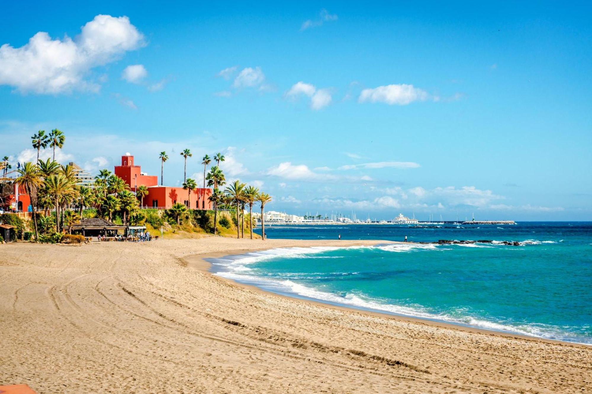 Benalbeach With Pools And Seaview - Happy Apartment Benalmadena