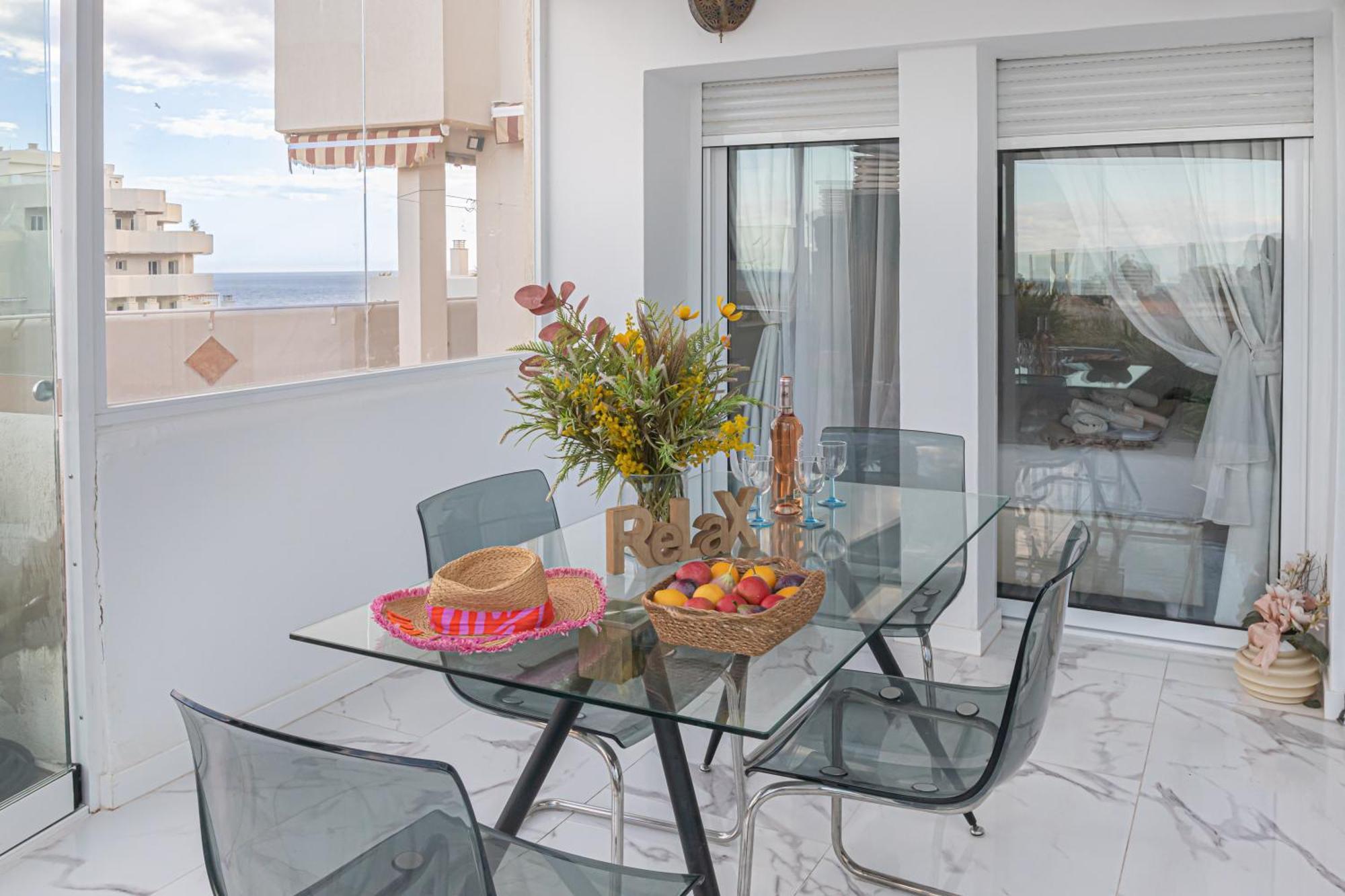 Benalbeach With Pools And Seaview - Happy Apartment *
