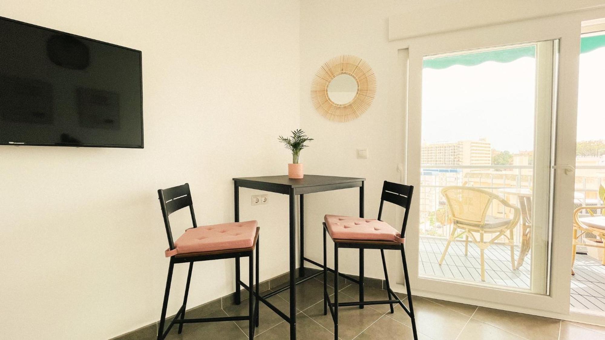 Vistas Al Mar A 1 Min De Playa Con Parkig Gratis Apartment *