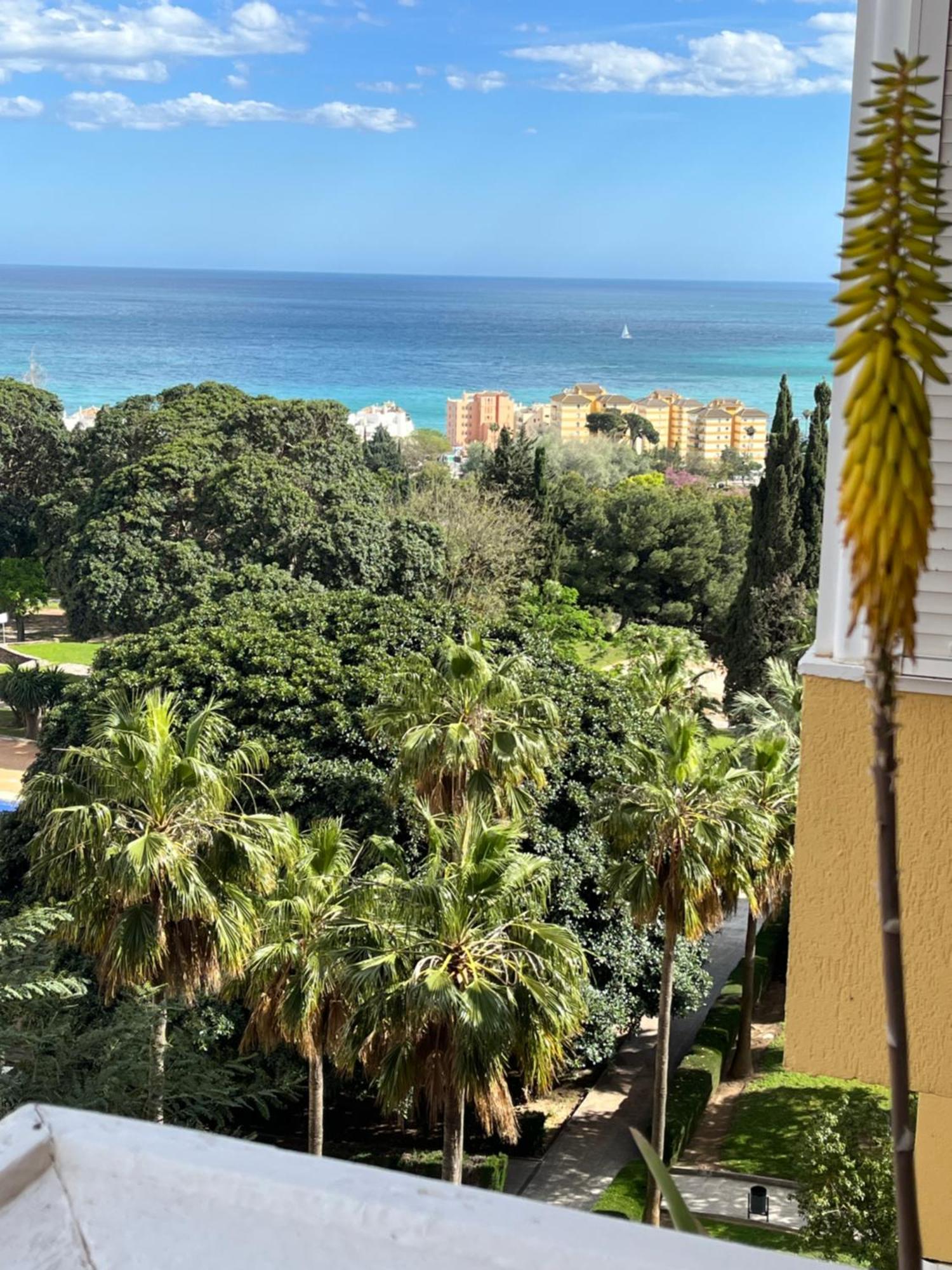 Coastal Feeling, Sea Views & Pools Apt Hercules *
