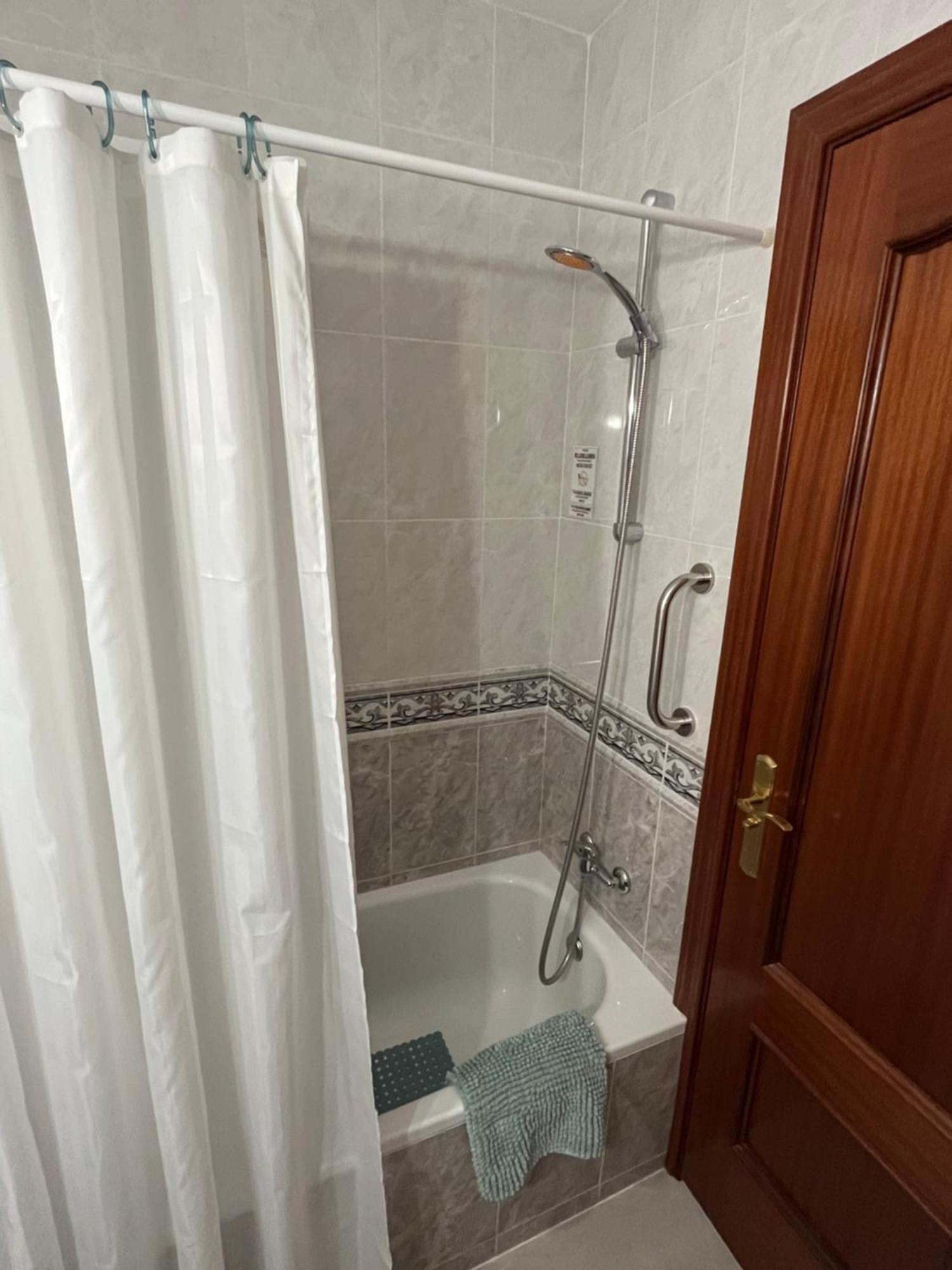 Coastal Feeling, Sea Views & Pools Apt Hercules