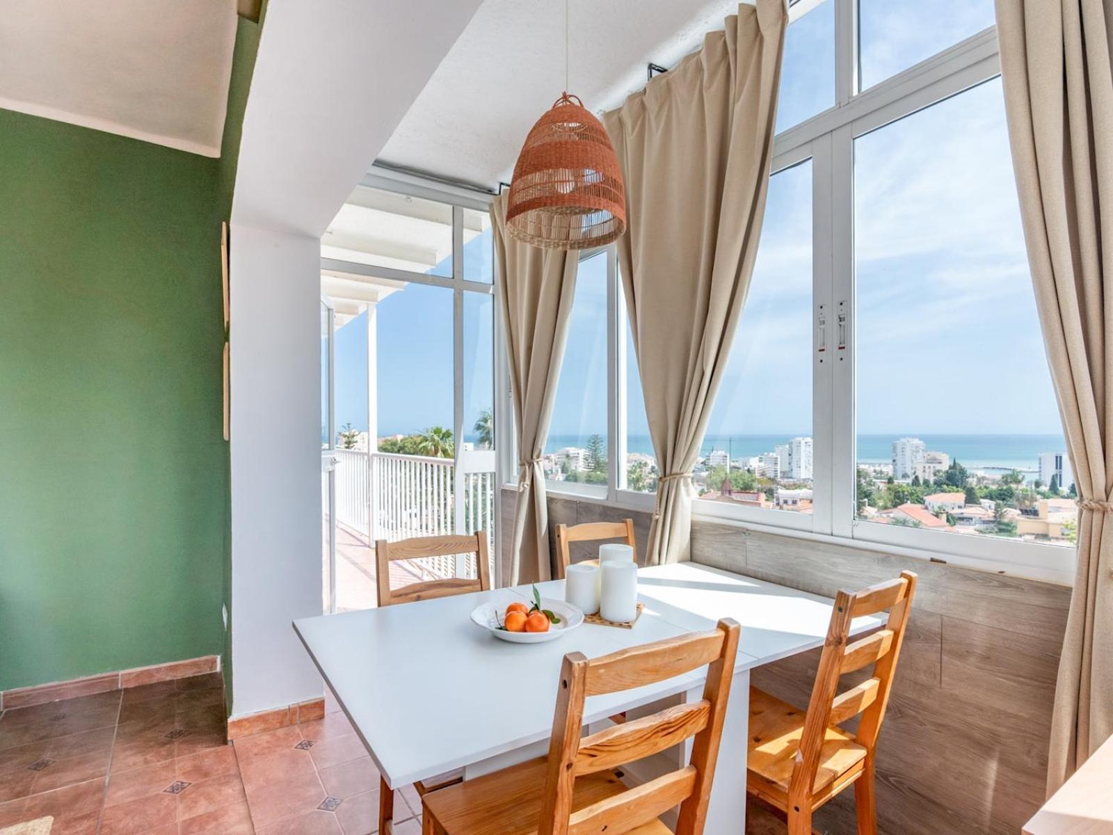 Appartement Entire Well Located 3 Bed Seaview Pass The Keys Benalmádena