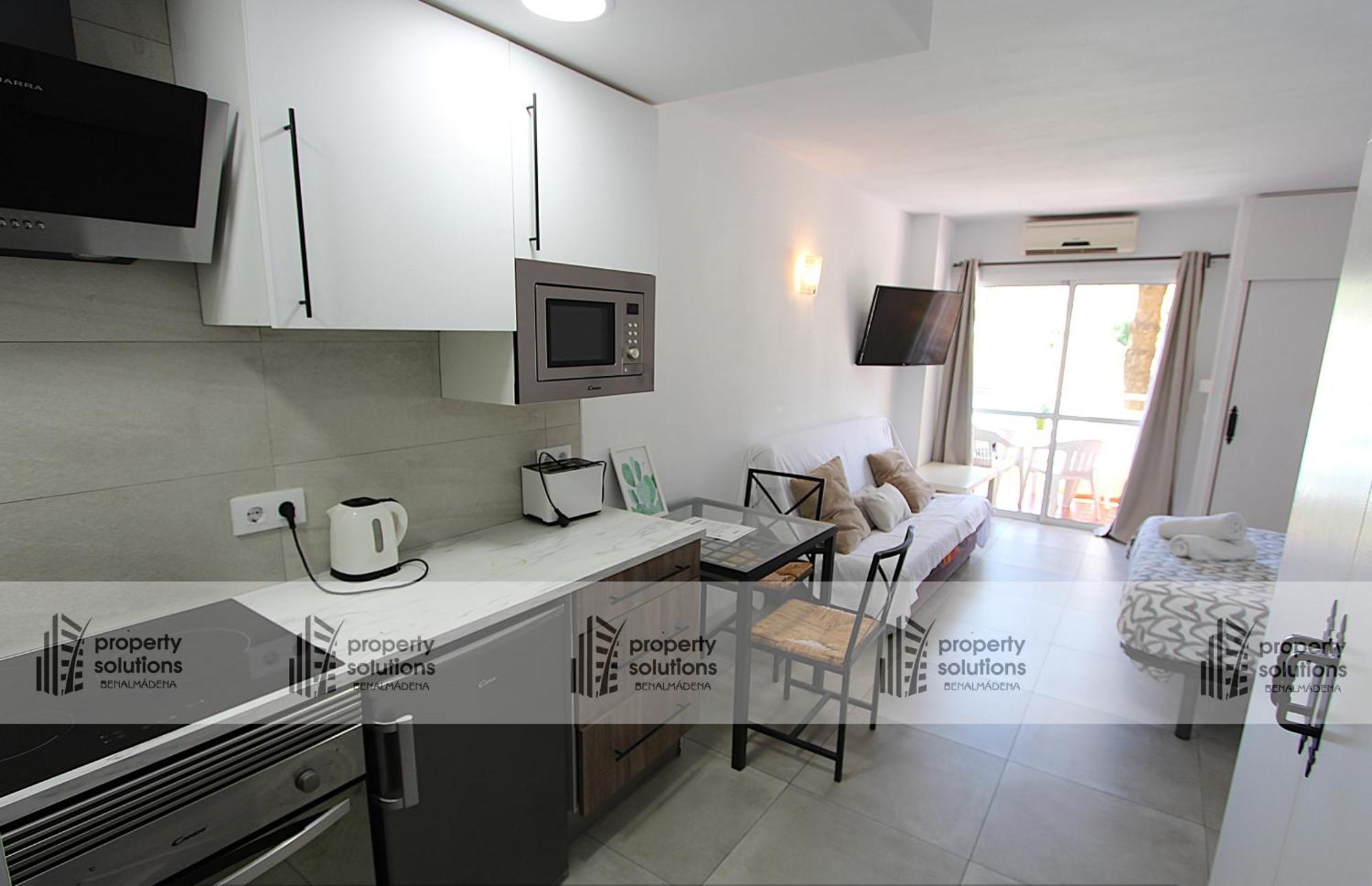 4 Jupiter Estudio- Vista A La Piscina - Playa A 700 Metros Appartement *