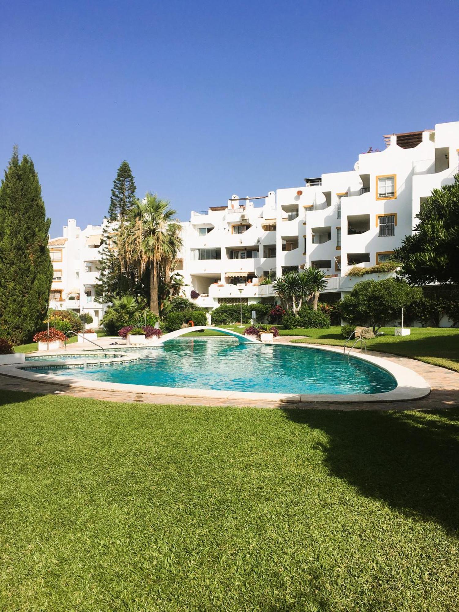 Iso Parveke Merenrannassa 102 Apartamento Benalmádena