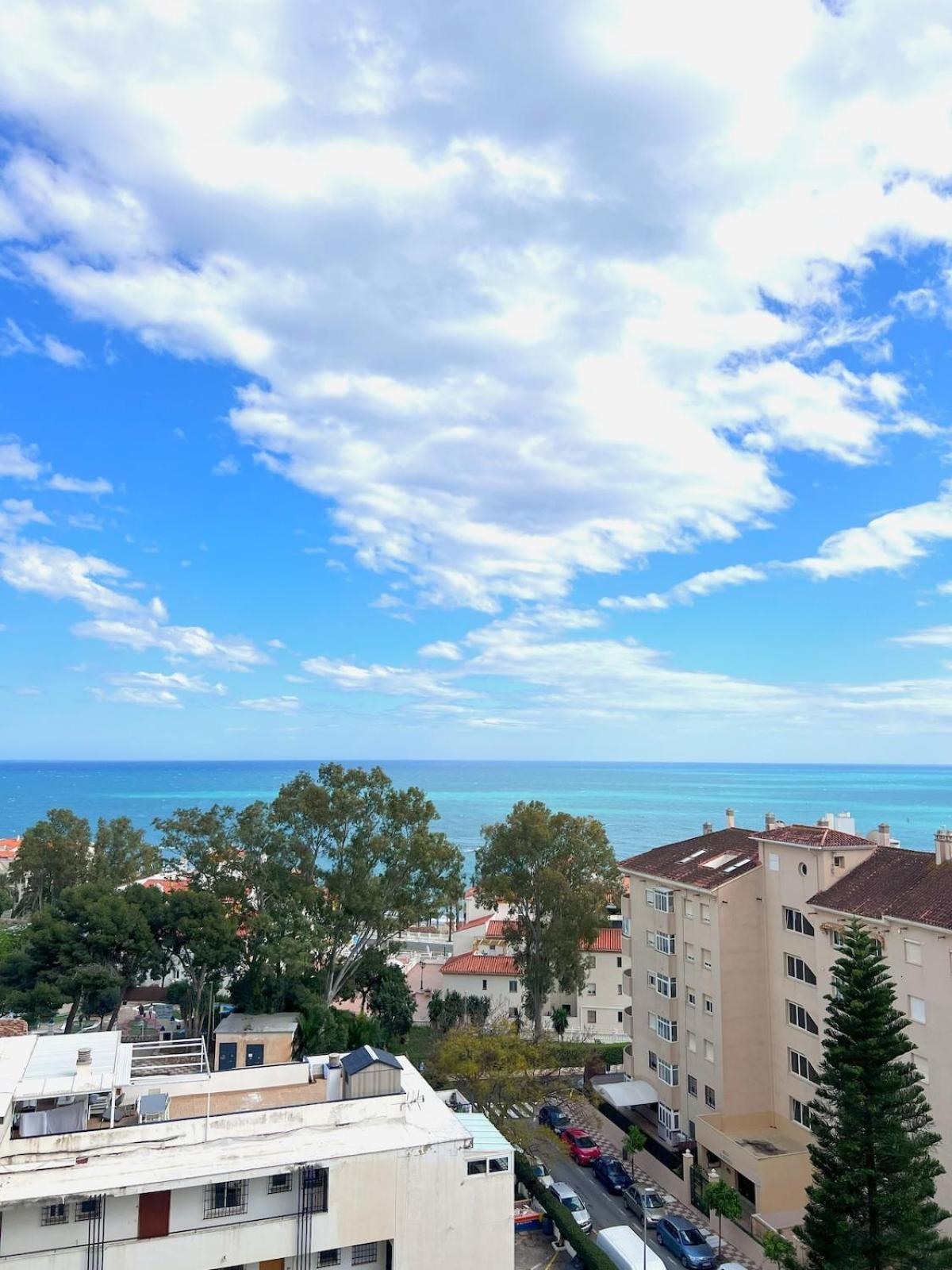 Evans Realty Bz Estudio & Piscina & Centro & Playa Apartment Benalmadena