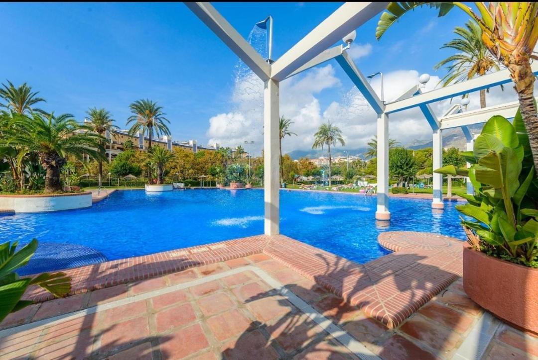 Apartment El Estudio De La Playa Benalbeach 804 Holidays Paradise
