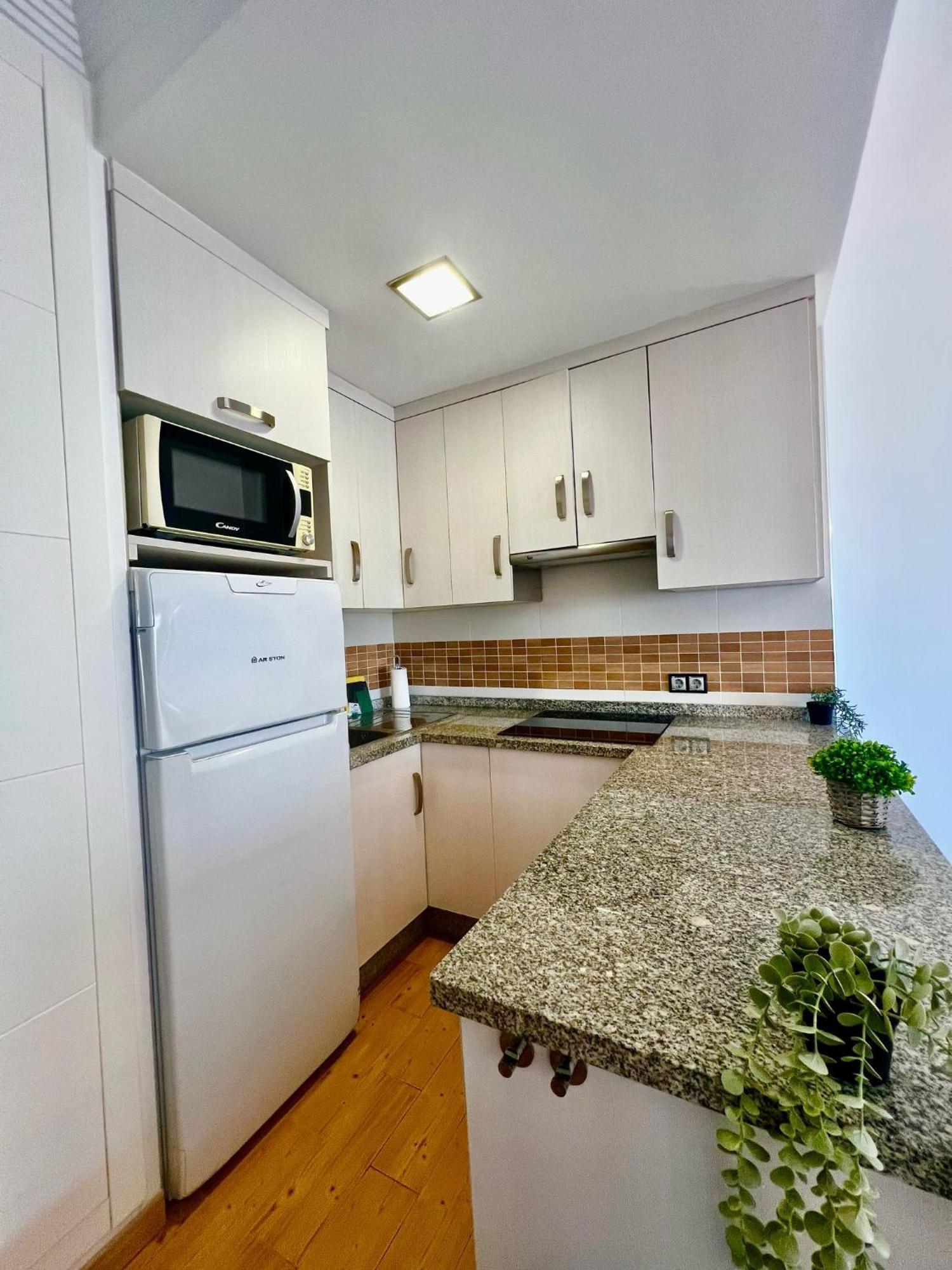 Wonderful New 1 In Benalbeach * Benalmádena