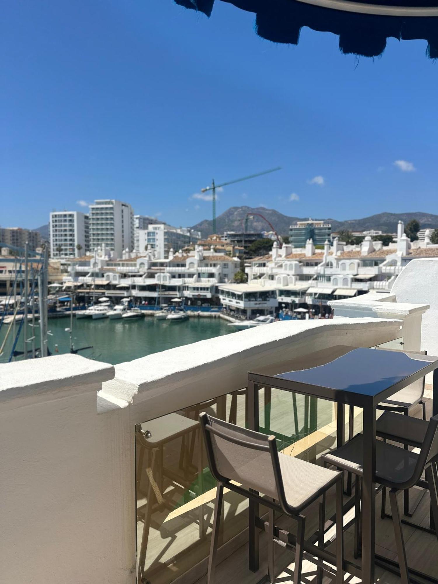 Wonderful In Puerto Marina