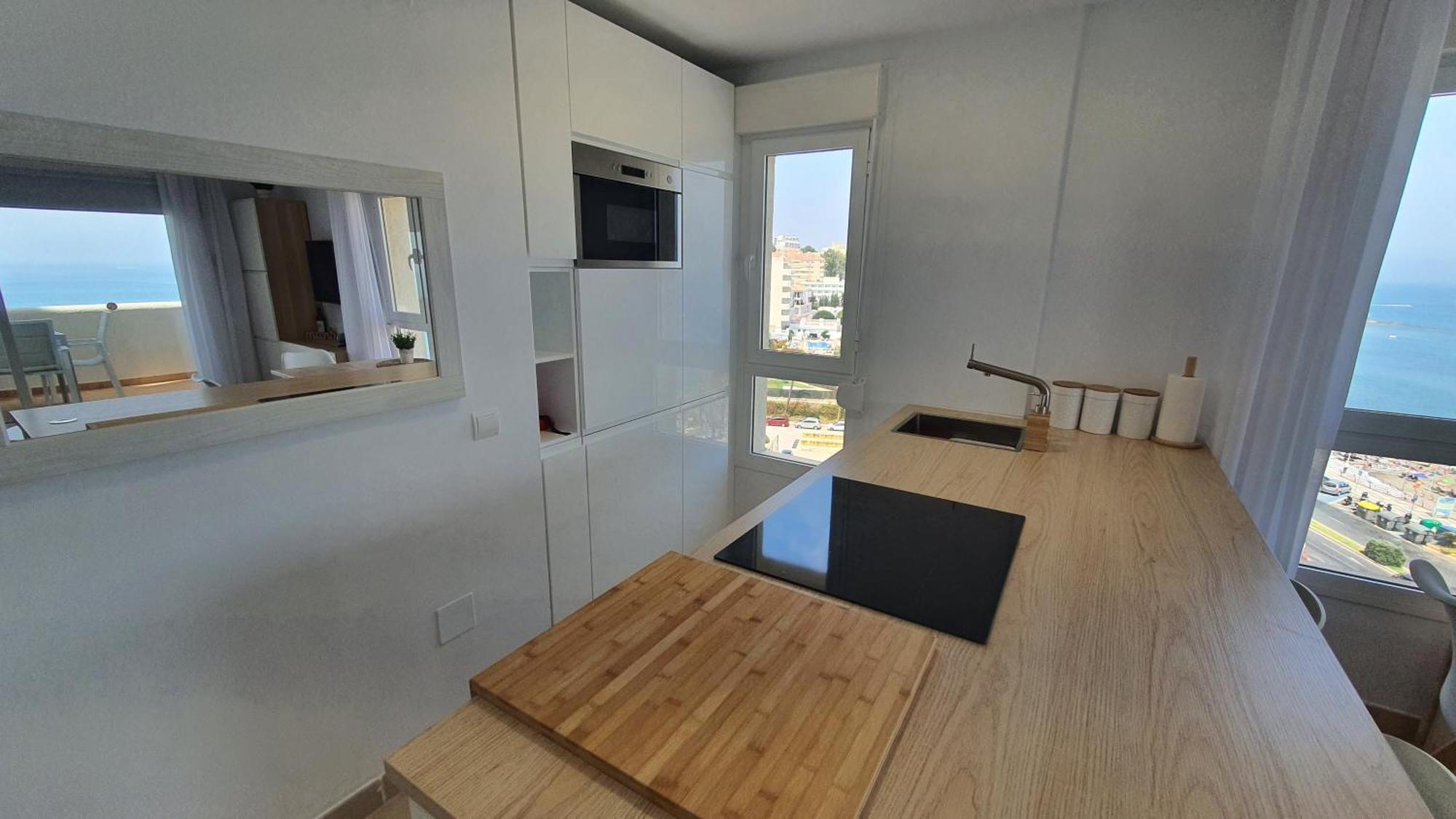 Beachfront Parque Paloma Apartment *